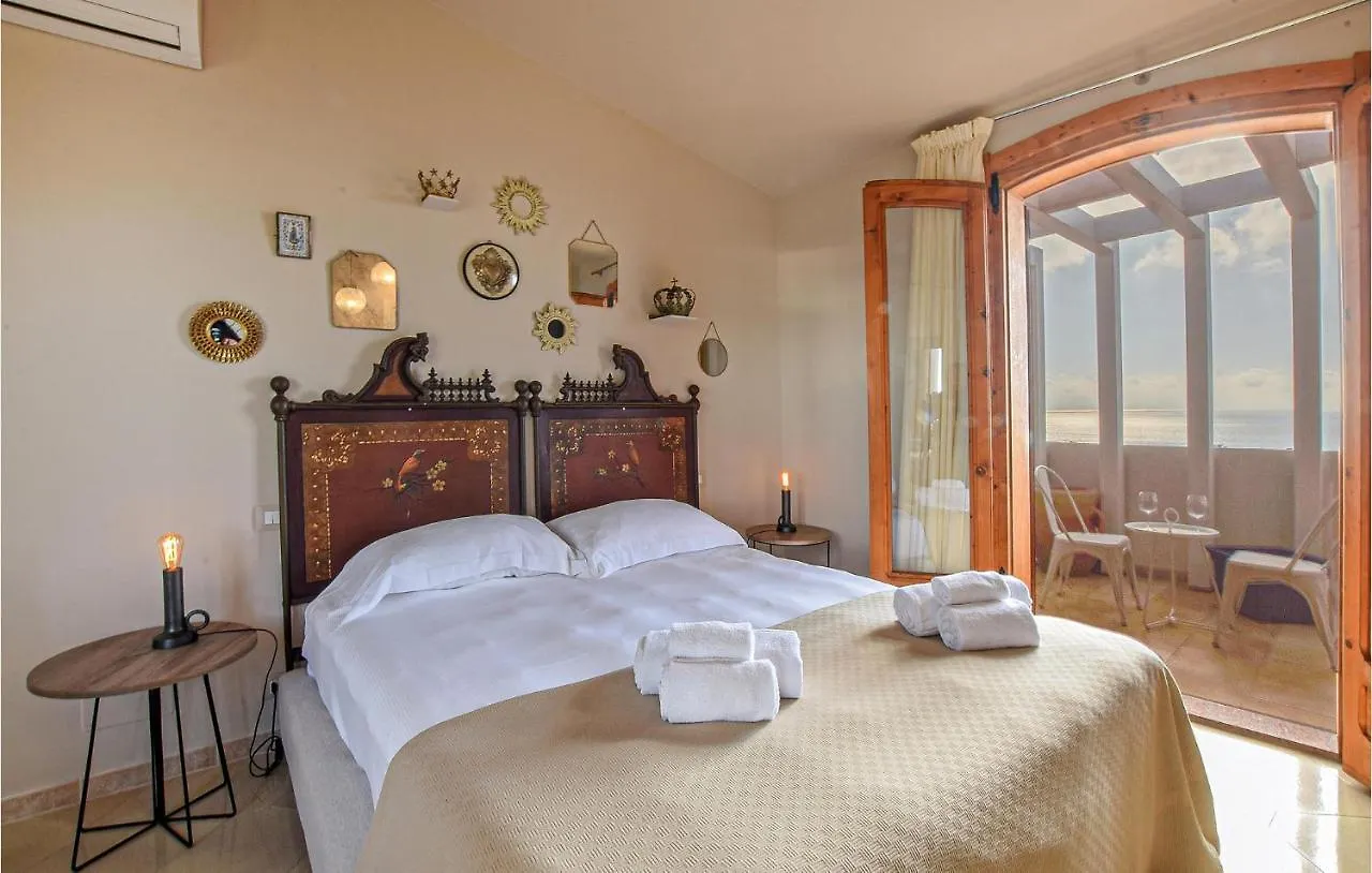 בית נופש Cozy Home In Ragusa With Outdoor Swimming Pool